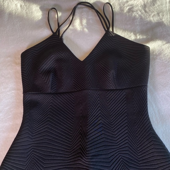 Black Spaghetti Strap Strapy Bodycon Dresses - Picture 3 of 13